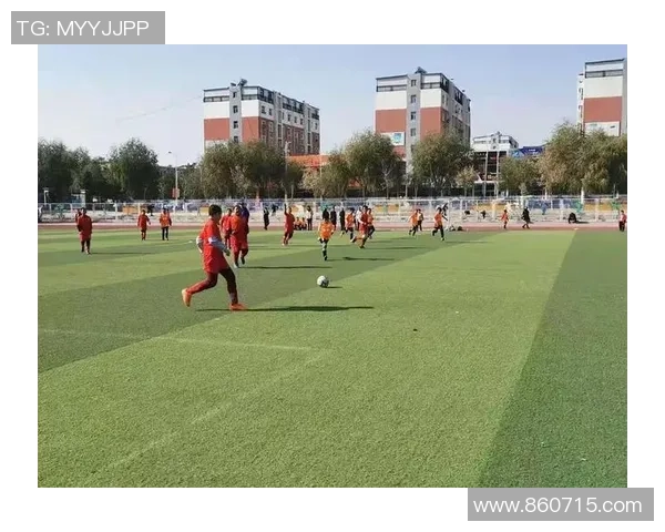 足球与火影的激情碰撞在绿茵场上演绎梦想与勇气的传奇故事