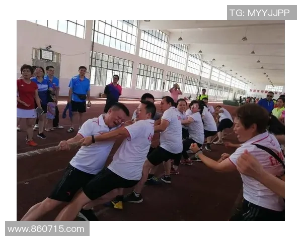 足球放火引发的热议与反思:运动激情与安全底线的碰撞